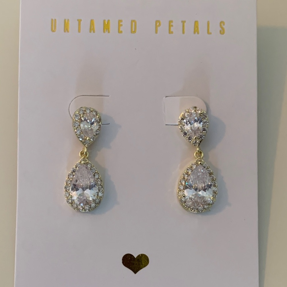 Untamed Petals “Antonia” Gold Earrings